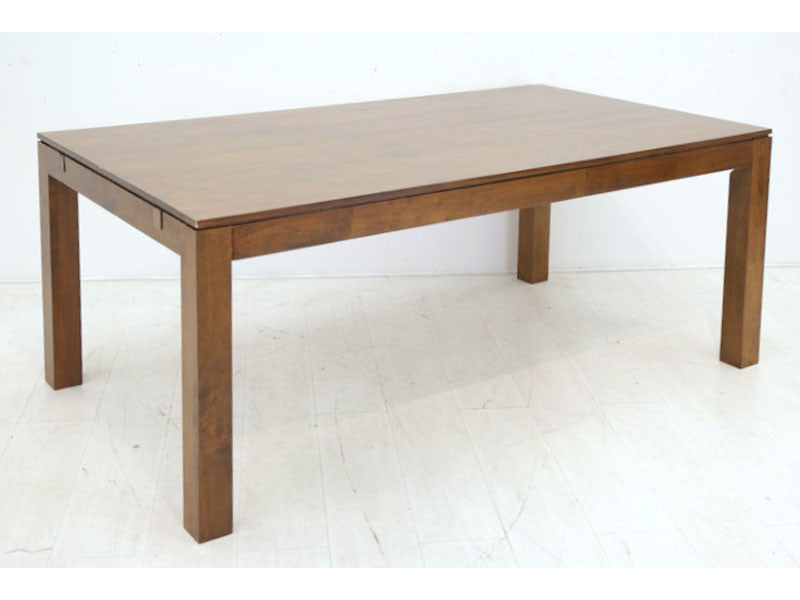 Extendable dining table, in solid hevea wood
