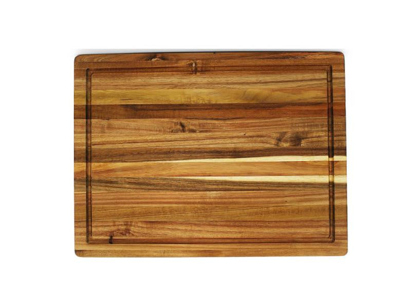 Cutting board with groove