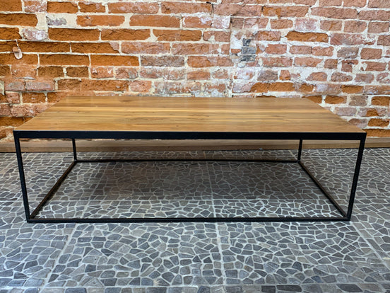 Coffee table in untreated solid reclaimed teak natural wood
