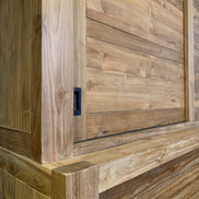 KUDO II | Sliding Door Cabinet