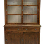 Display cabinet in 2 parts, with sliding doors