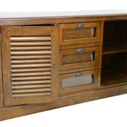 Sideboard 3 seed drawers & 2 doors with shutters