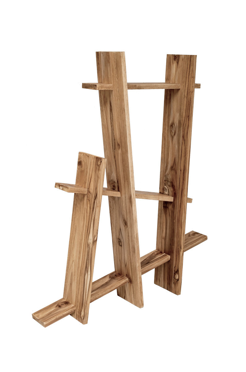 Wall rack, asymmetric shape
