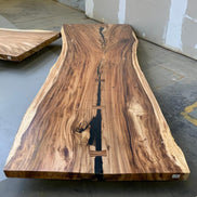 Acacia Slab, table top 334 x 127_103_124 cm Resin
