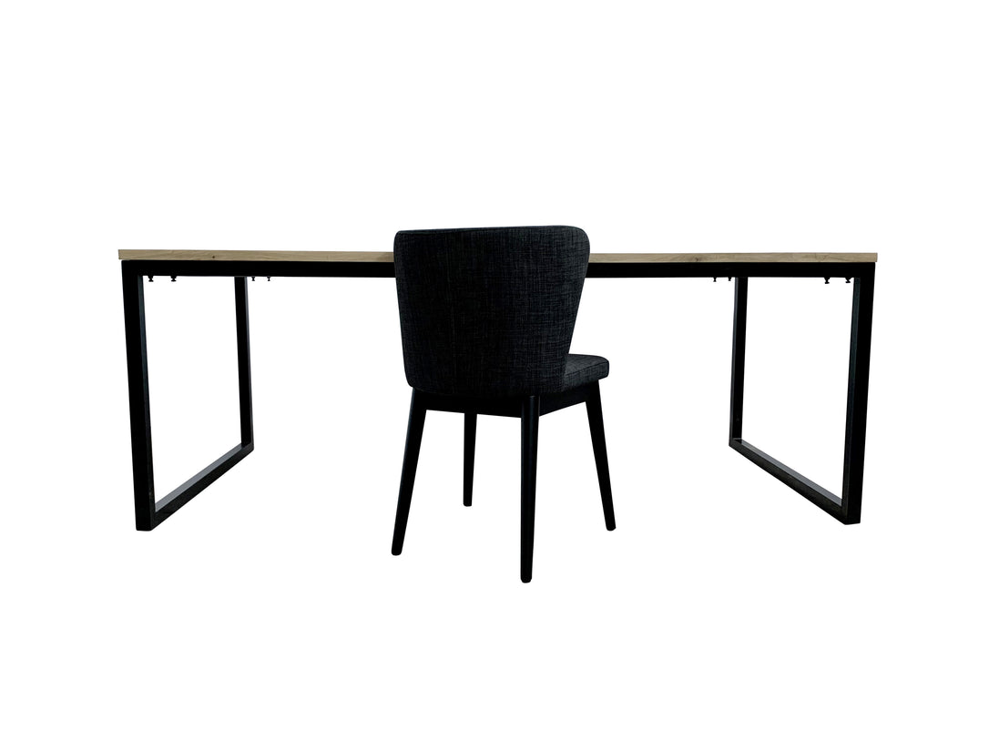 FINELI oak| Dining table with metal legs