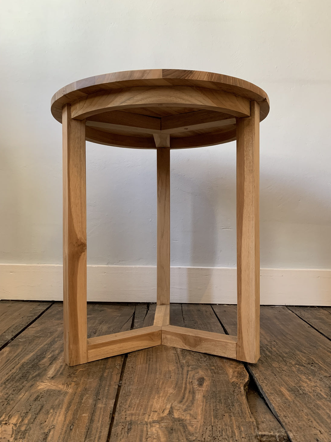 Round Side table, vintage collection