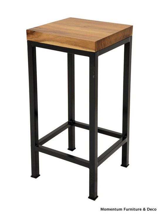 Bar stool in acacia