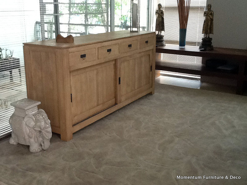 Large sideboard with 4 drawers & 2 sliding doors, cubic design