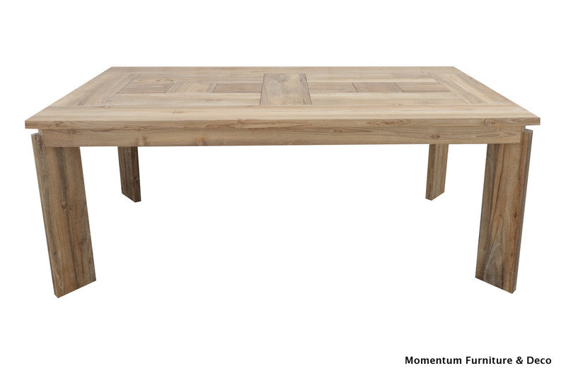 STREAMLINE | Dining table