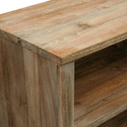 PULLMAN | Entertainment center