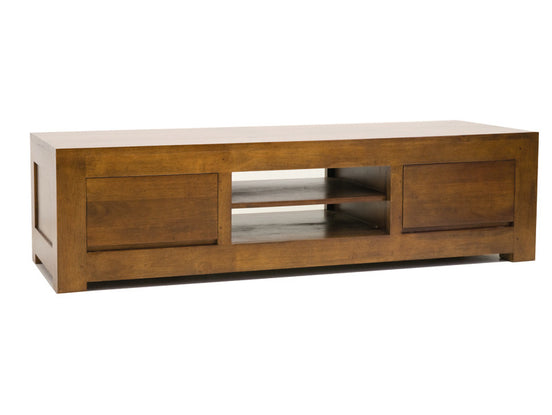 Low TV unit, organize home cinema