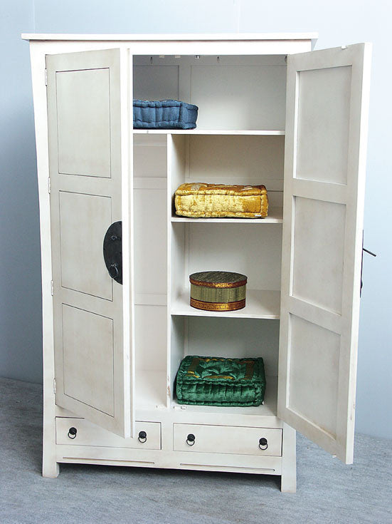 Chinese style wardrobe in solid hevea wood