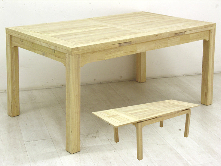 Extendable dining table