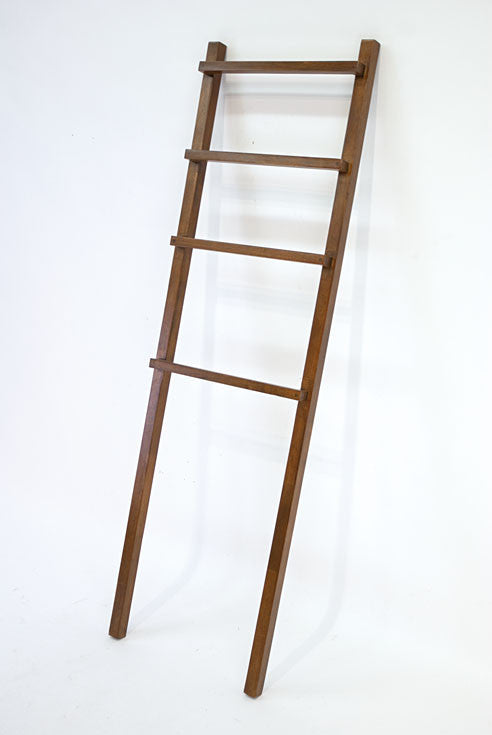 Ladder to hang towels