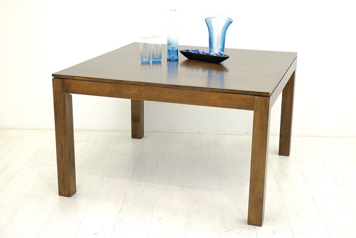 Modern design squared dining table