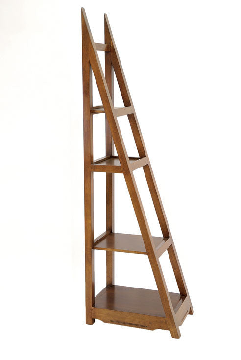 Triangular bookshelf