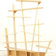 Wall rack, labyrinth design