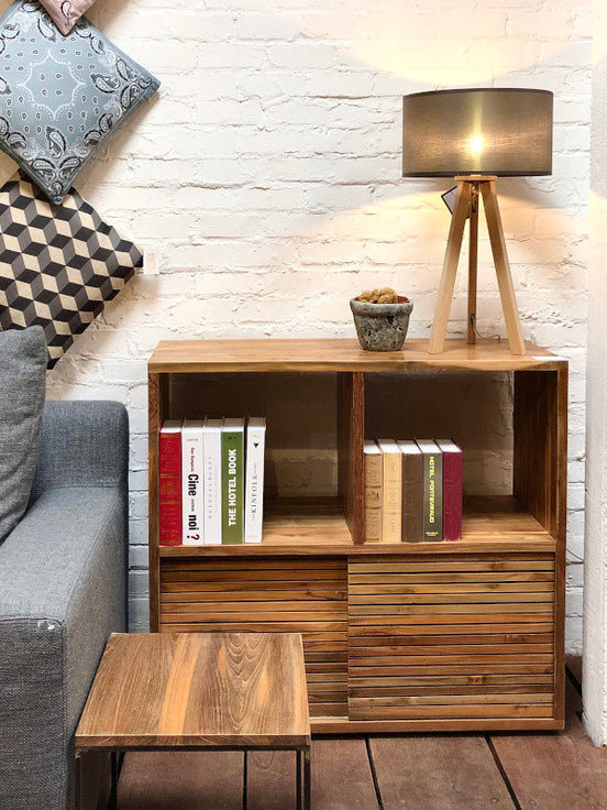 FRANCES | Rack with 2 sliding doors, slats design