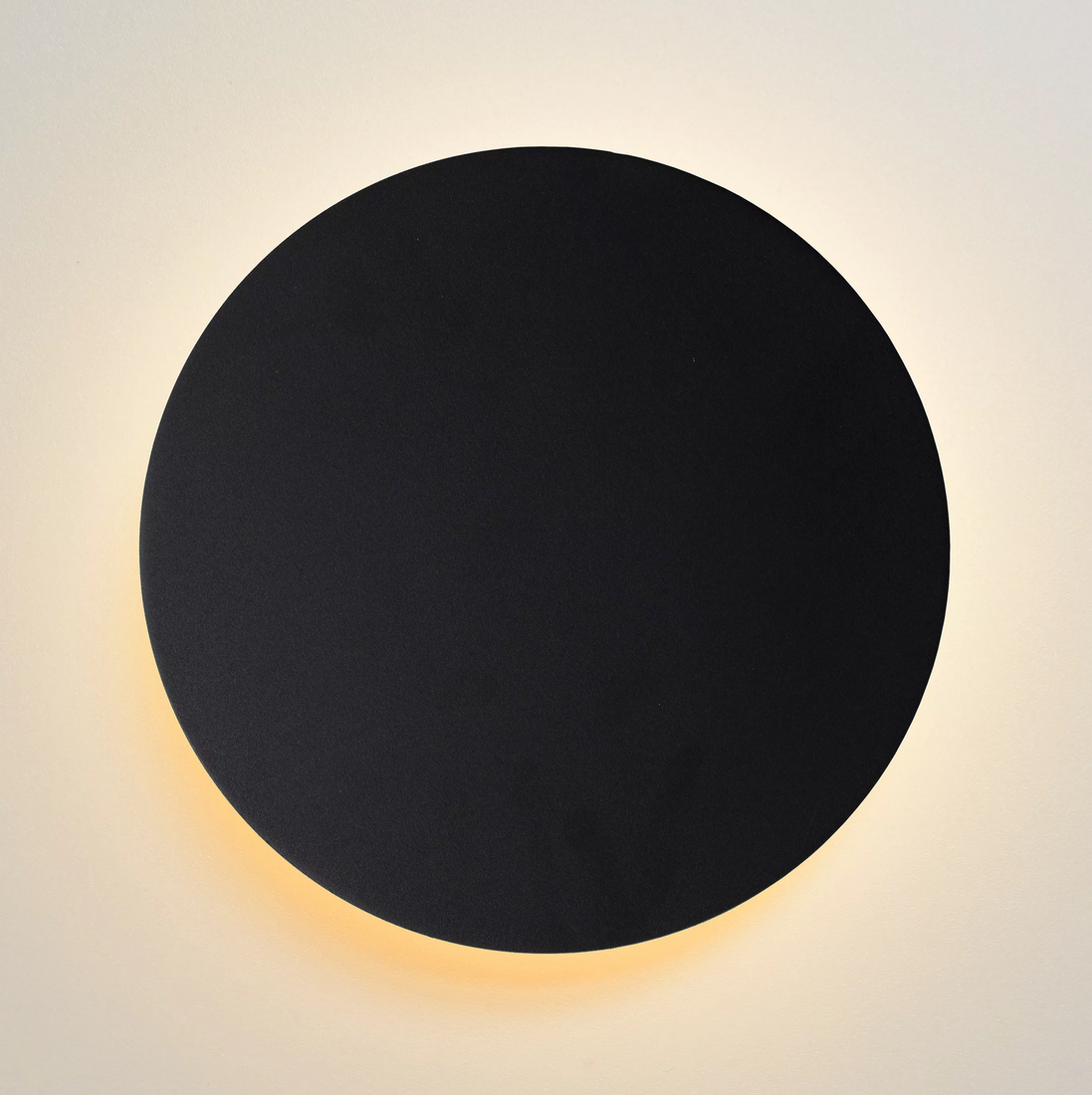 Wall lamp EKLYPS, black. Diam. 25cm