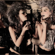 Reproduction photo, édition limitée - Gossip by Ludovic Cazeba