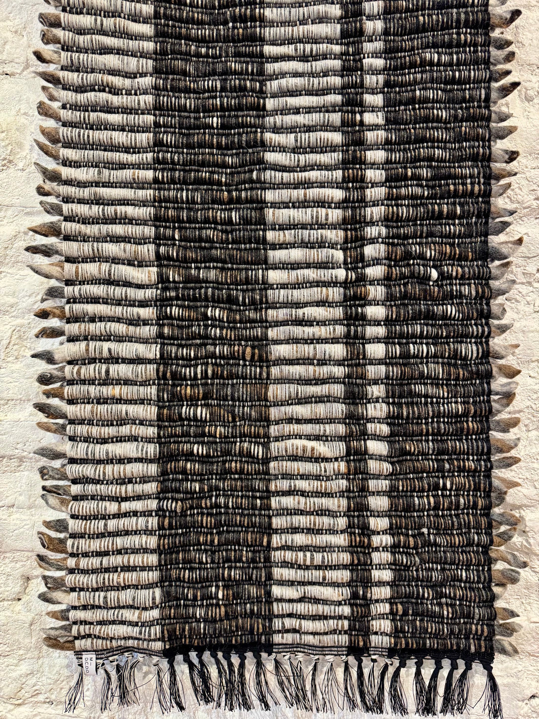 Feutré.e : Handwoven textiles 128 x 61 cm