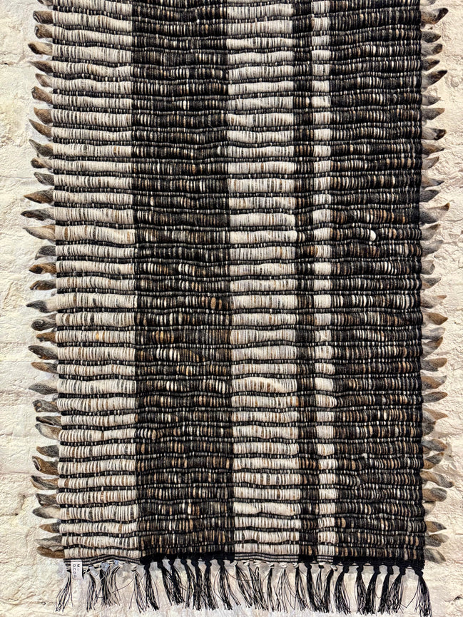 Feutré.e : Handwoven textiles 128 x 61 cm