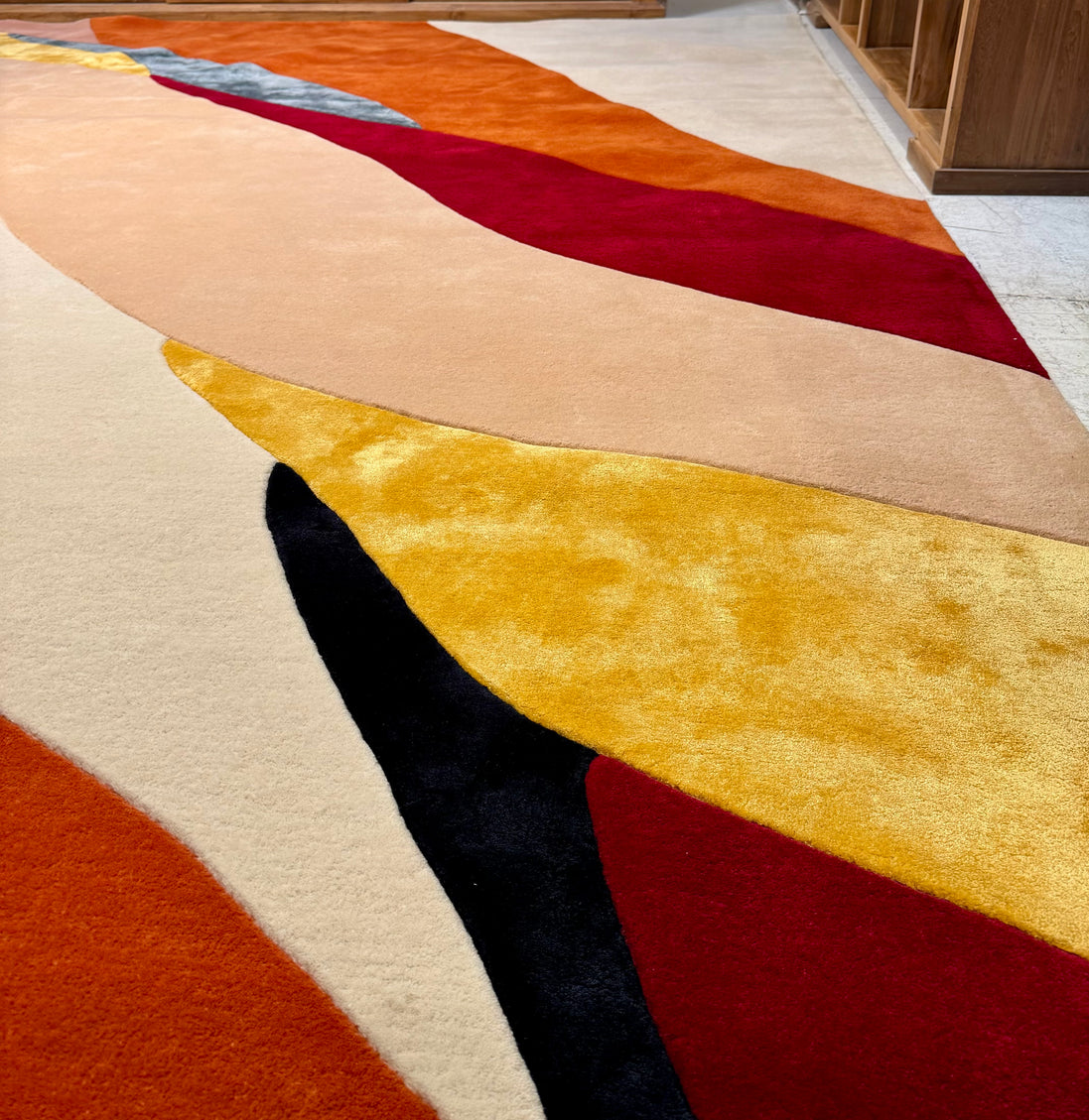 RUG for indoor hand-made in wool & viscose